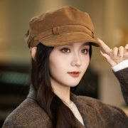 Versatile Retro British Style Beret - Women's Fashionable Octagonal Newsboy Cap for Autumn Winter - Image 2
